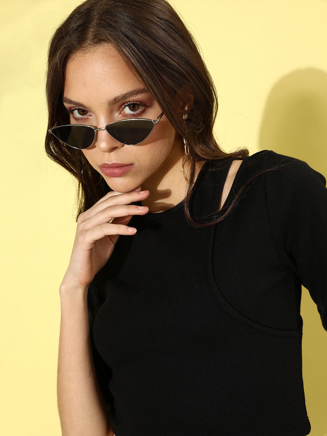 Roadster Women Black Solid Cut-Out Fitted Crop Top