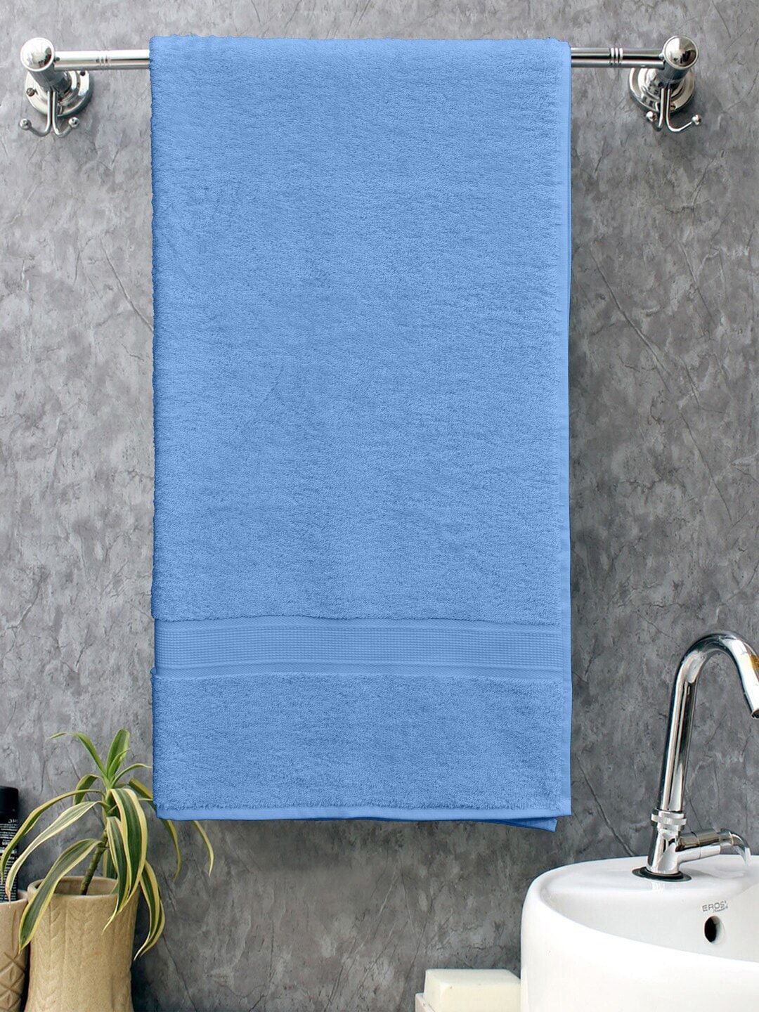 BOMBAY DYEING Blue Solid Cotton 450 GSM Cotton Tulip Bath Towel Price in India