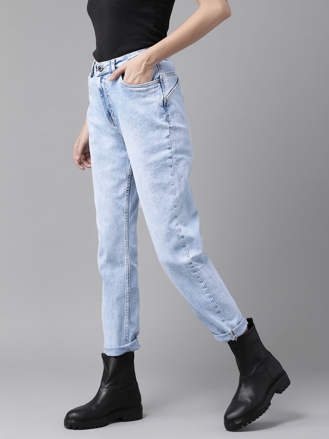 Roadster Women Blue Boyfriend Fit Stretchable Jeans Price in India