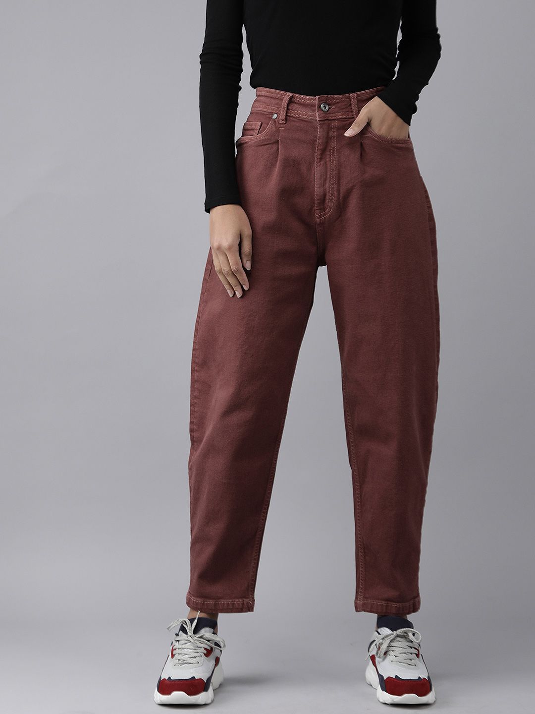 Roadster Women Maroon Slouchy Fit High-Rise  Stretchable Jeans Price in India