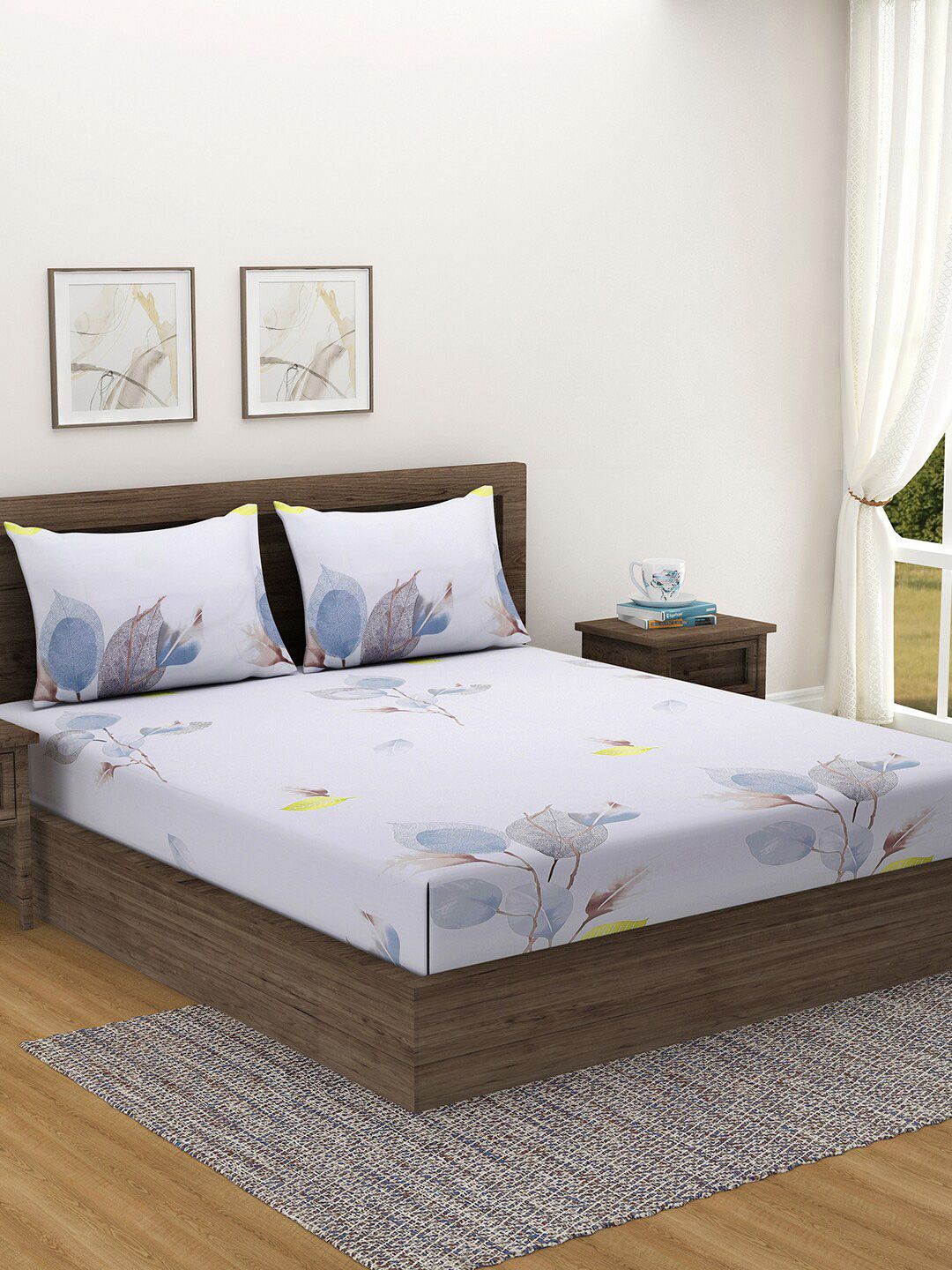 SWAYAM White & Grey Floral King Bedsheet with 2 Pillow Covers Price in India