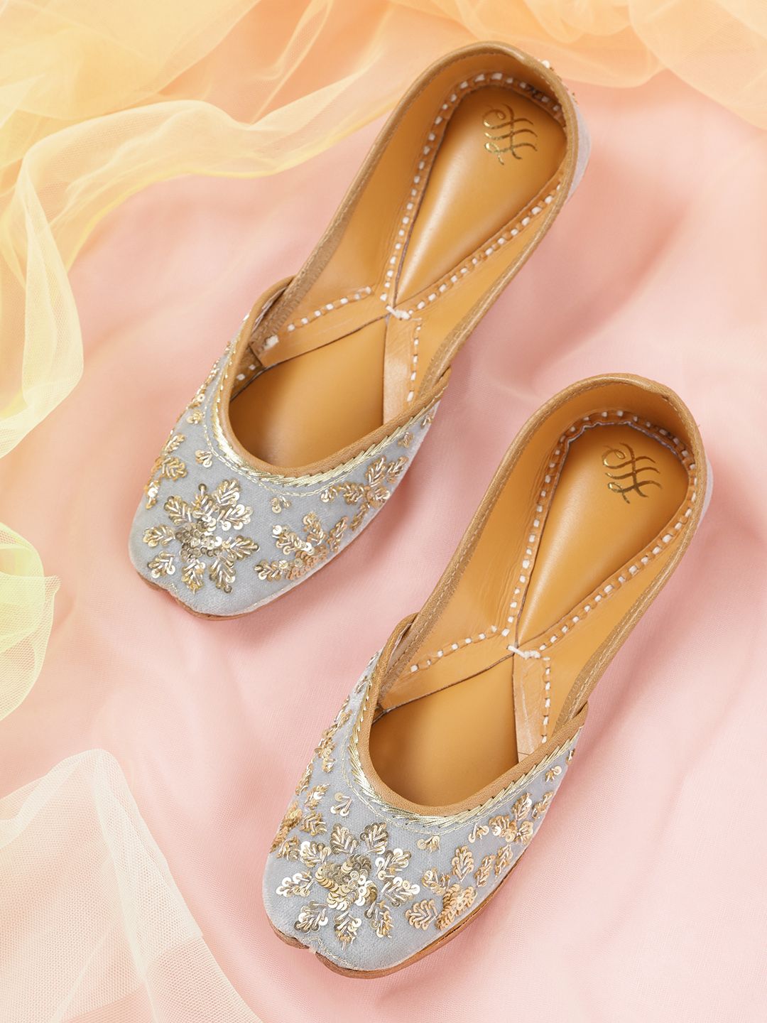 House of Pataudi Women Grey & Gold-Toned Embellished Handcrafted Mojaris Price in India