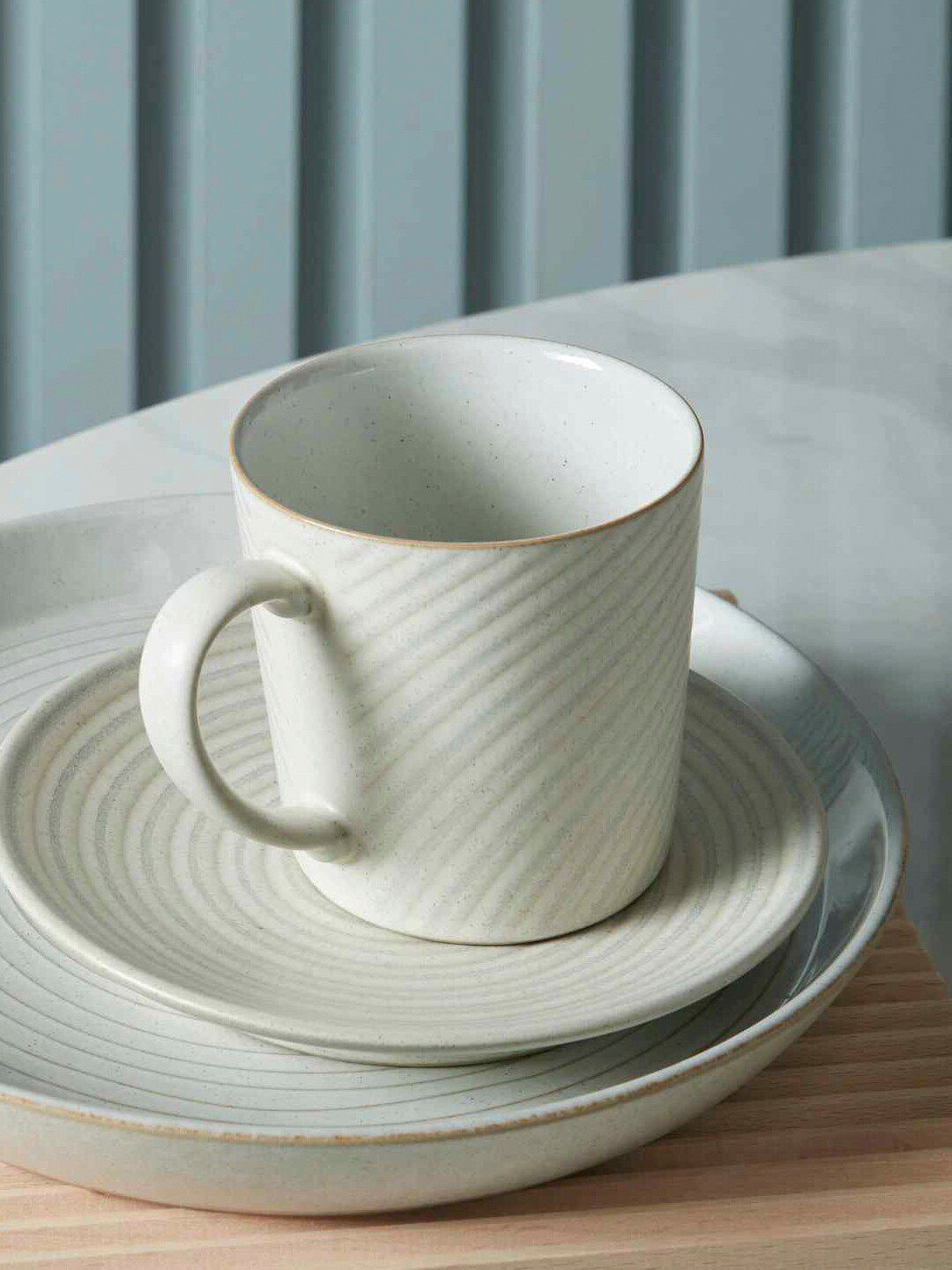 Denby Cream-Coloured Handcrafted Printed Ceramic Glossy Mug Price in India