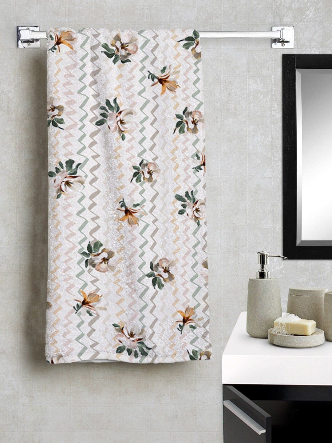 Florida Off White & Green Printed 400 GSM Bath Towel Price in India