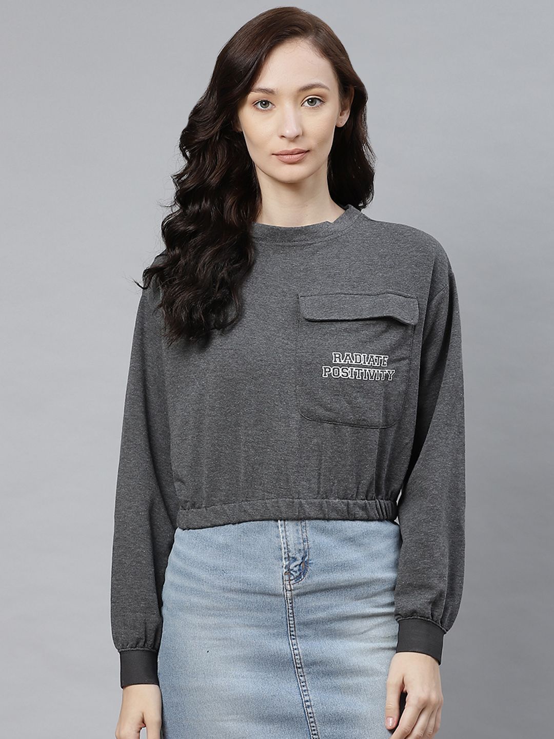 Hubberholme Women Charcoal Grey Solid Box Pocket Sweatshirt Price in India