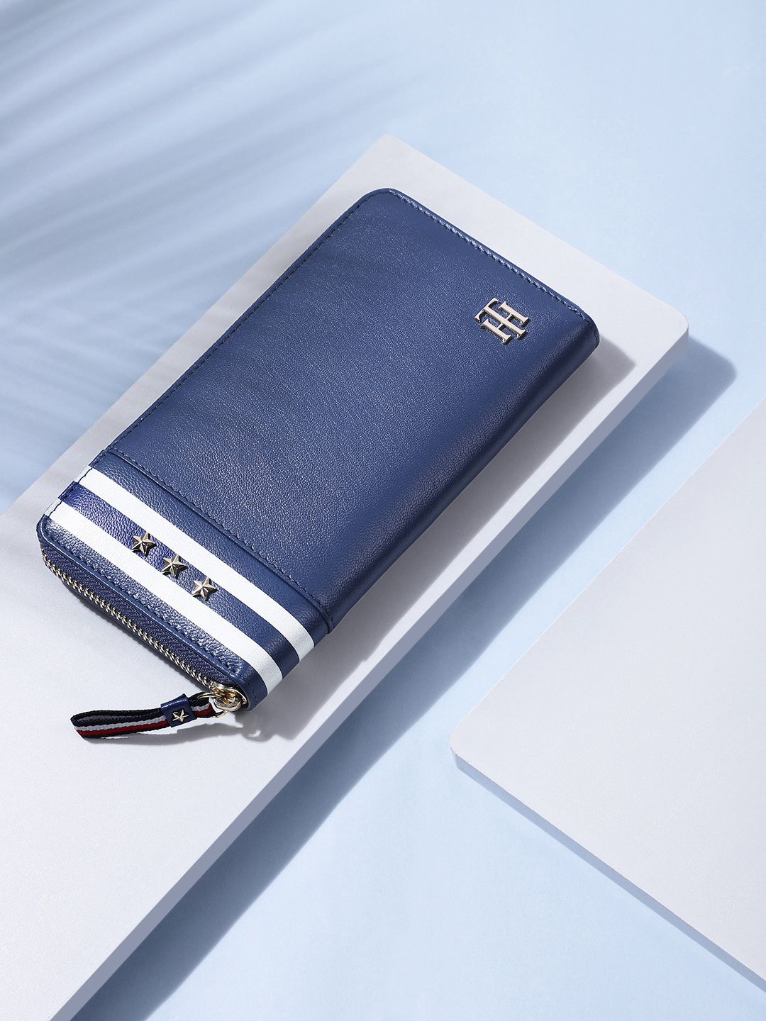 Tommy Hilfiger Women Blue & White  Metallic & Striped Detail Leather Zip Around Wallet Price in India
