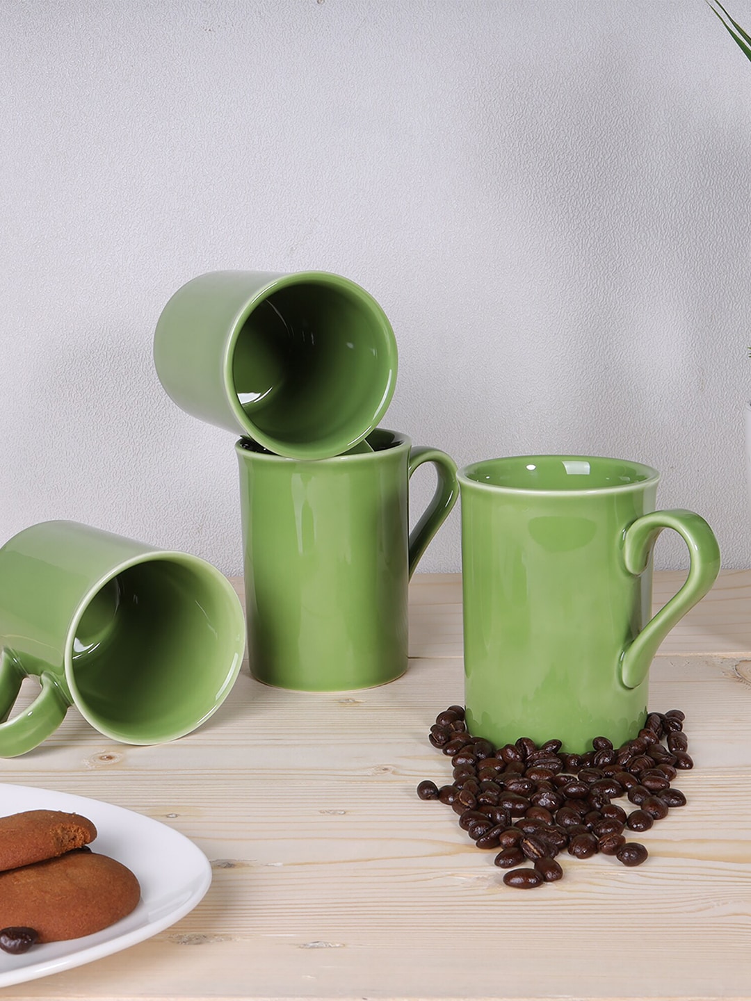 Ariane Green Set of 2 Handcrafted Solid Porcelain Glossy Mugs Price in India