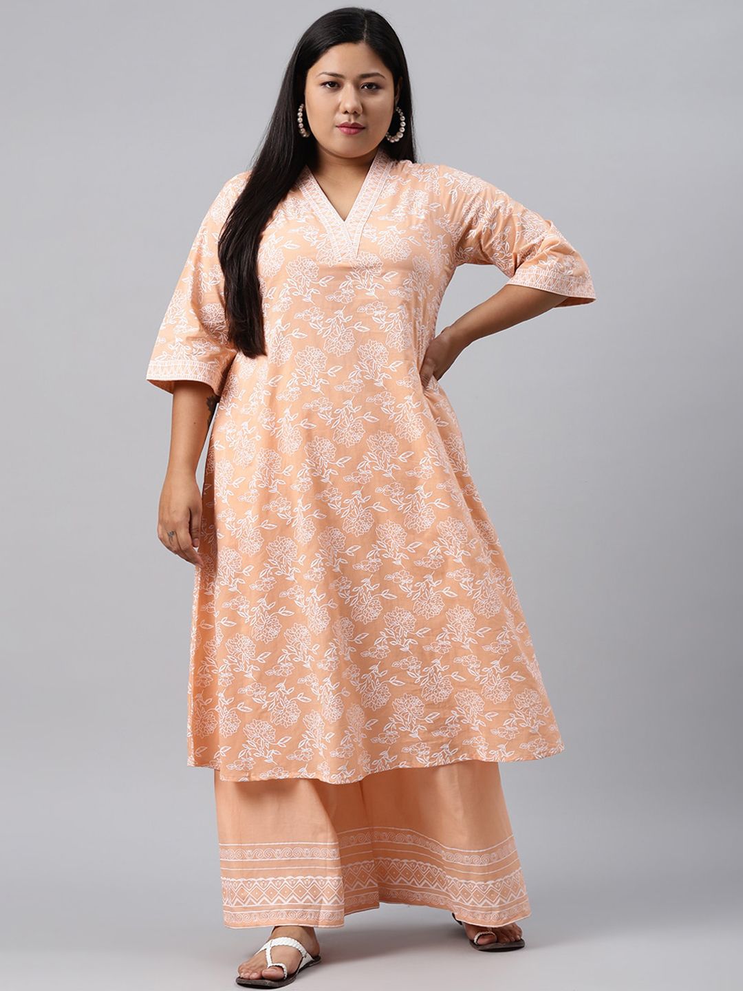 EXTRA LOVE BY LIBAS Plus Size Women Peach-Coloured & White Floral Printed Kurta Price in India