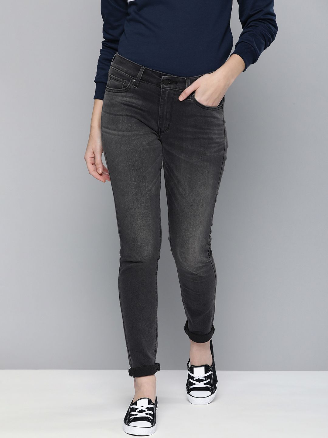 Levis Women Black 711 Skinny Fit Light Fade Stretchable Jeans Price in India