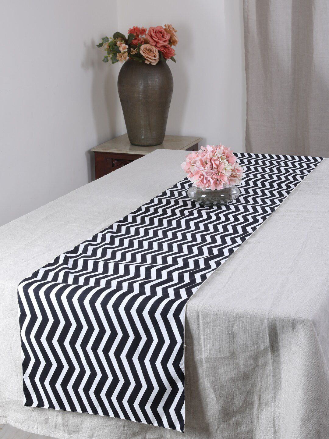 My Gift Booth White & Navy Blue Chevron Printed Cotton Table Runner Price in India