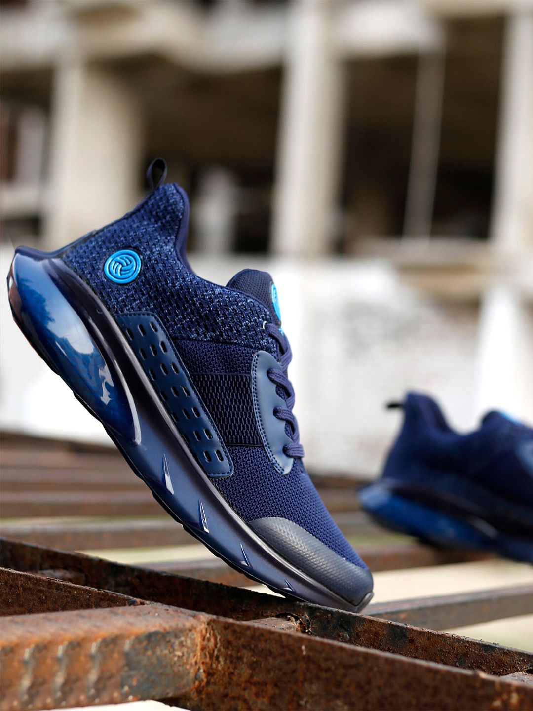 bacca bucci Men Navy Blue Mesh Training or Gym Non-Marking Shoes
