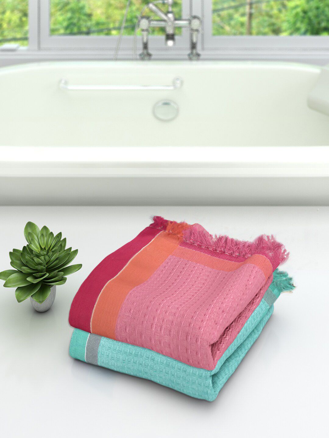 Athom Trendz Set Of 2 High Absorbant Bath Towel Price in India