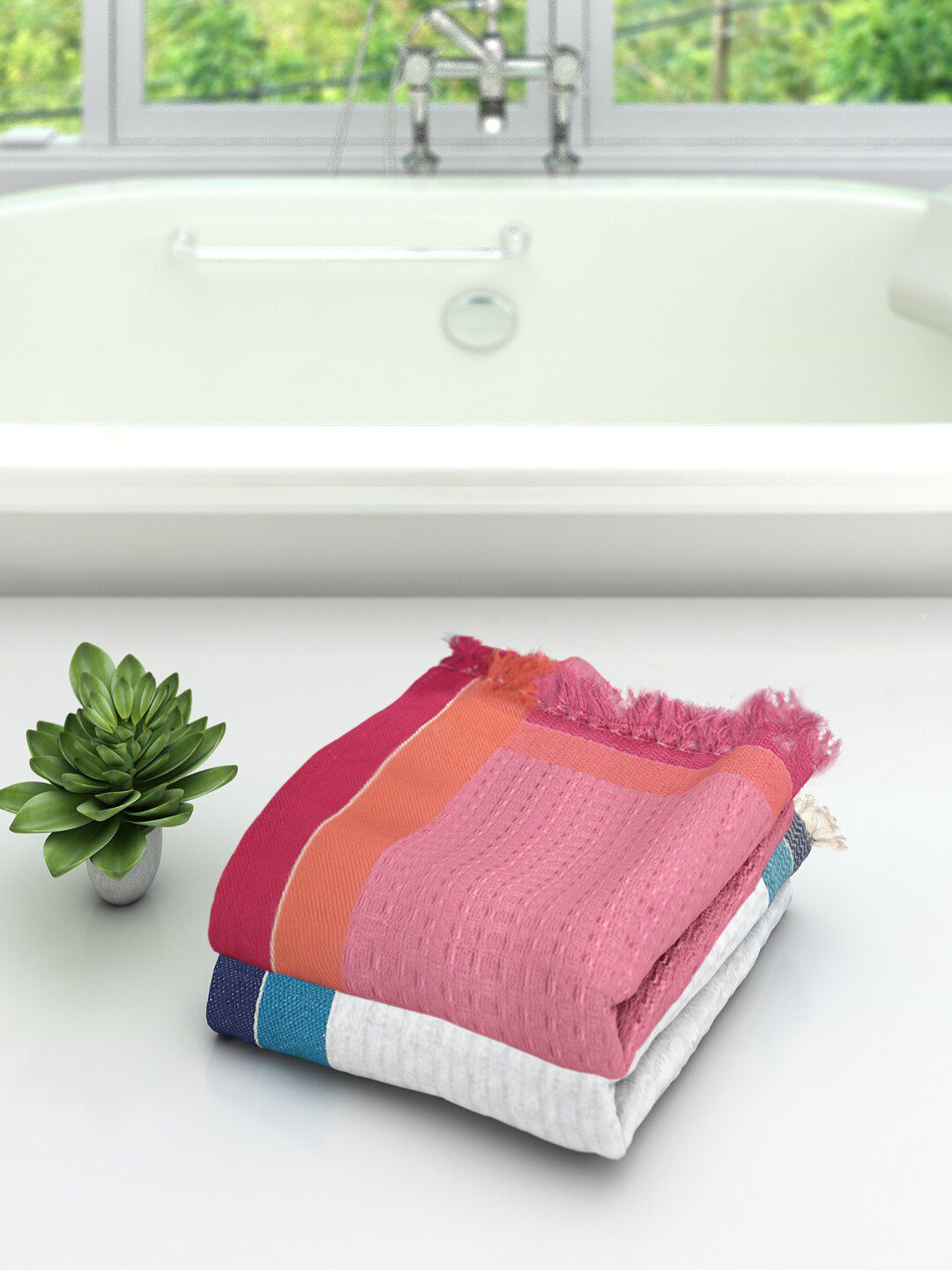 Athom Trendz Set Of 2 Solid Pure Cotton 210 GSM Bath Towels