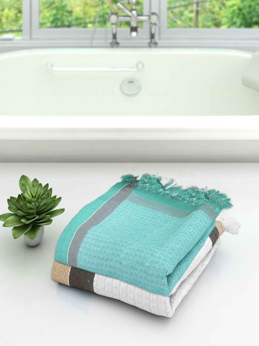 Athom Trendz Set Of 2 Striped Pure Cotton 210 GSM Bath Towels Price in India