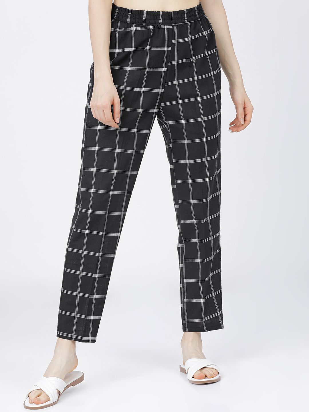 Vishudh Women Black Checked Slim Fit Trousers Price in India