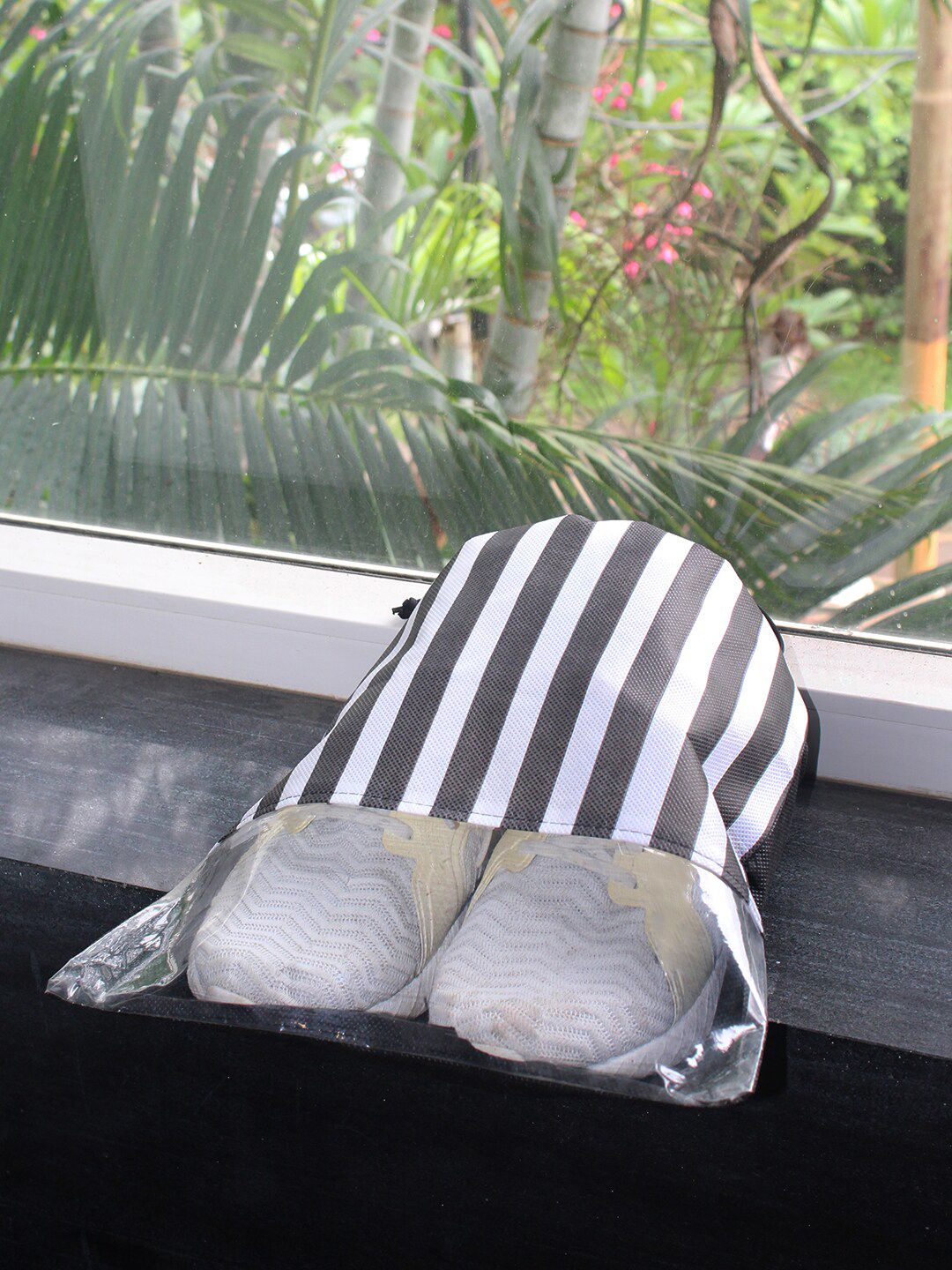 PrettyKrafts Set Of 24 Black & White Striped Dust-Proof Shoe Organisers Price in India