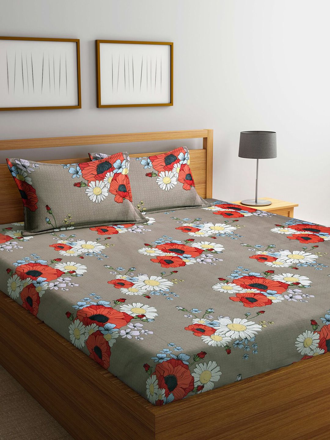 KLOTTHE Grey & Red Floral 210 TC King Bedsheet with 2 Pillow Covers Price in India