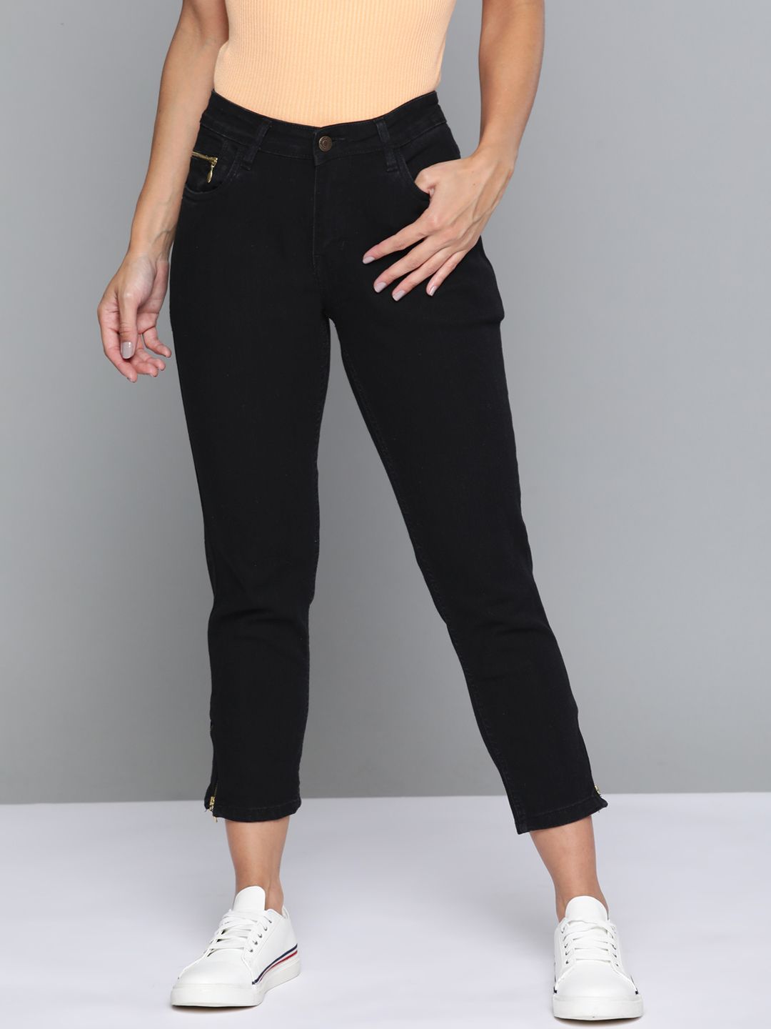 Harvard Women Black Slim Fit Stretchable Jeans Price in India