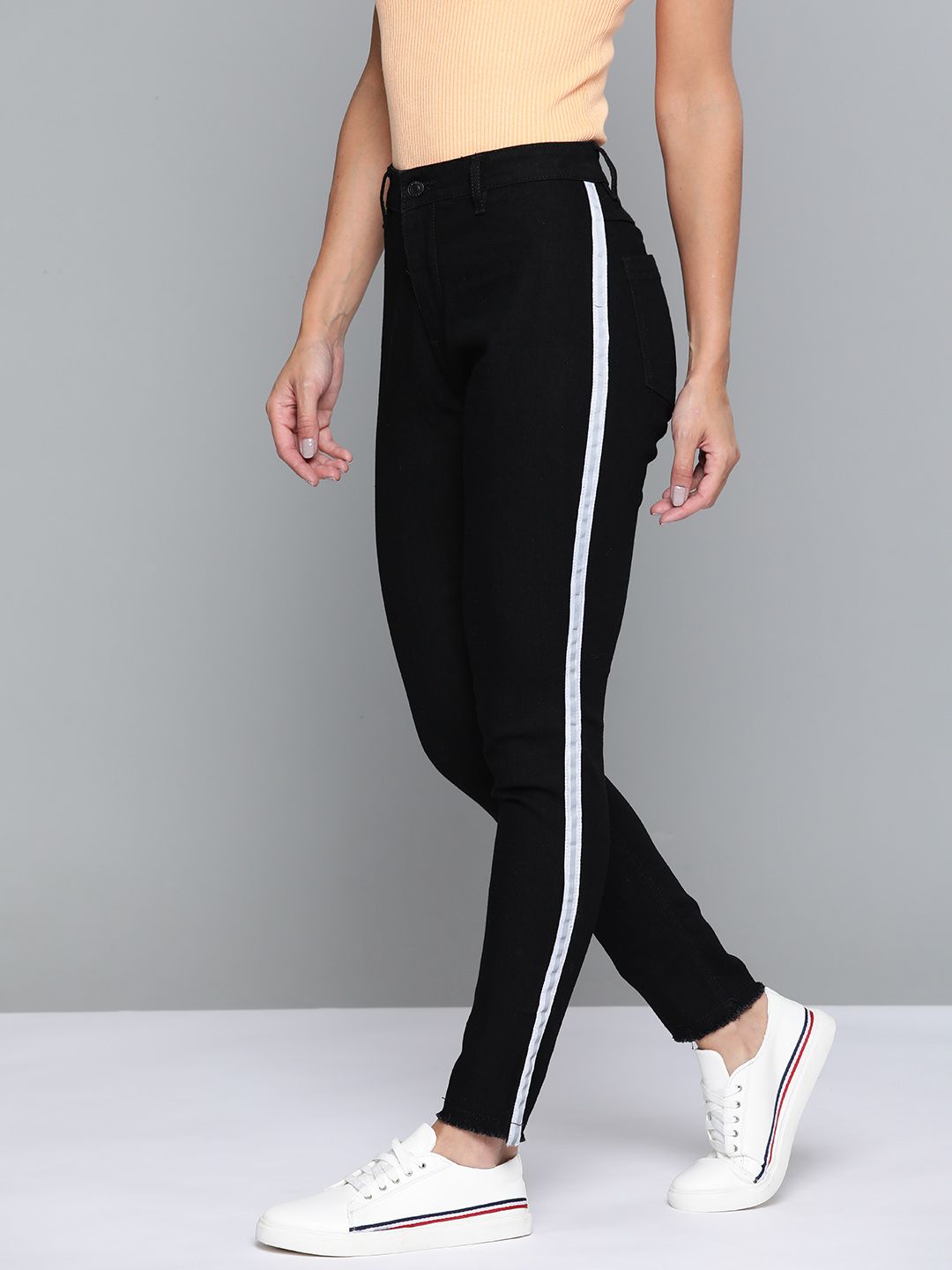 Harvard Women Black Super Skinny Fit Stretchable Jeans Price in India