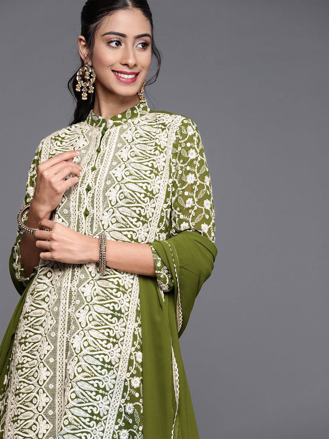 Libas Women Green Floral Embroidered Regular Thread Work Kurta with Palazzos & With Dupatta