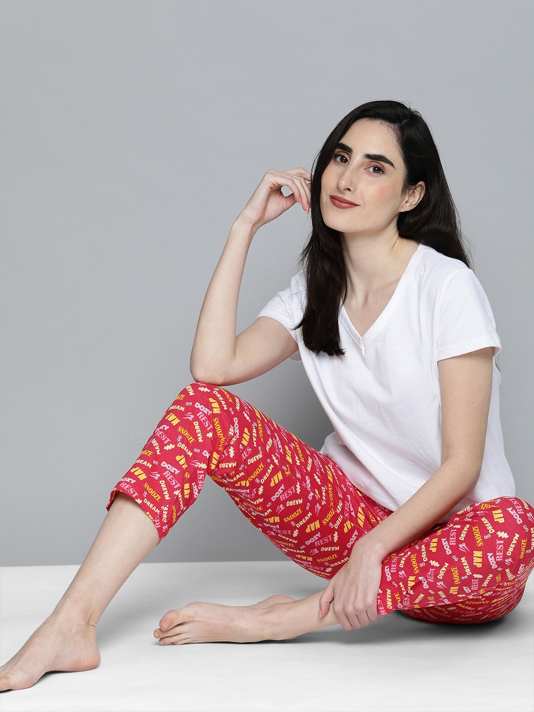 HERE&NOW Women Red Typography Printed Pure Cotton Cropped Lounge Pants Price in India