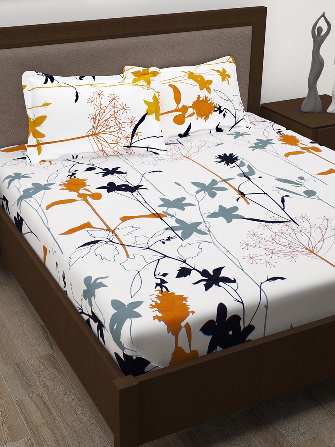 Story@home White & Mustard Floral 186 TC Pure Cotton Queen Bedsheet With 2 Pillow Covers Price in India