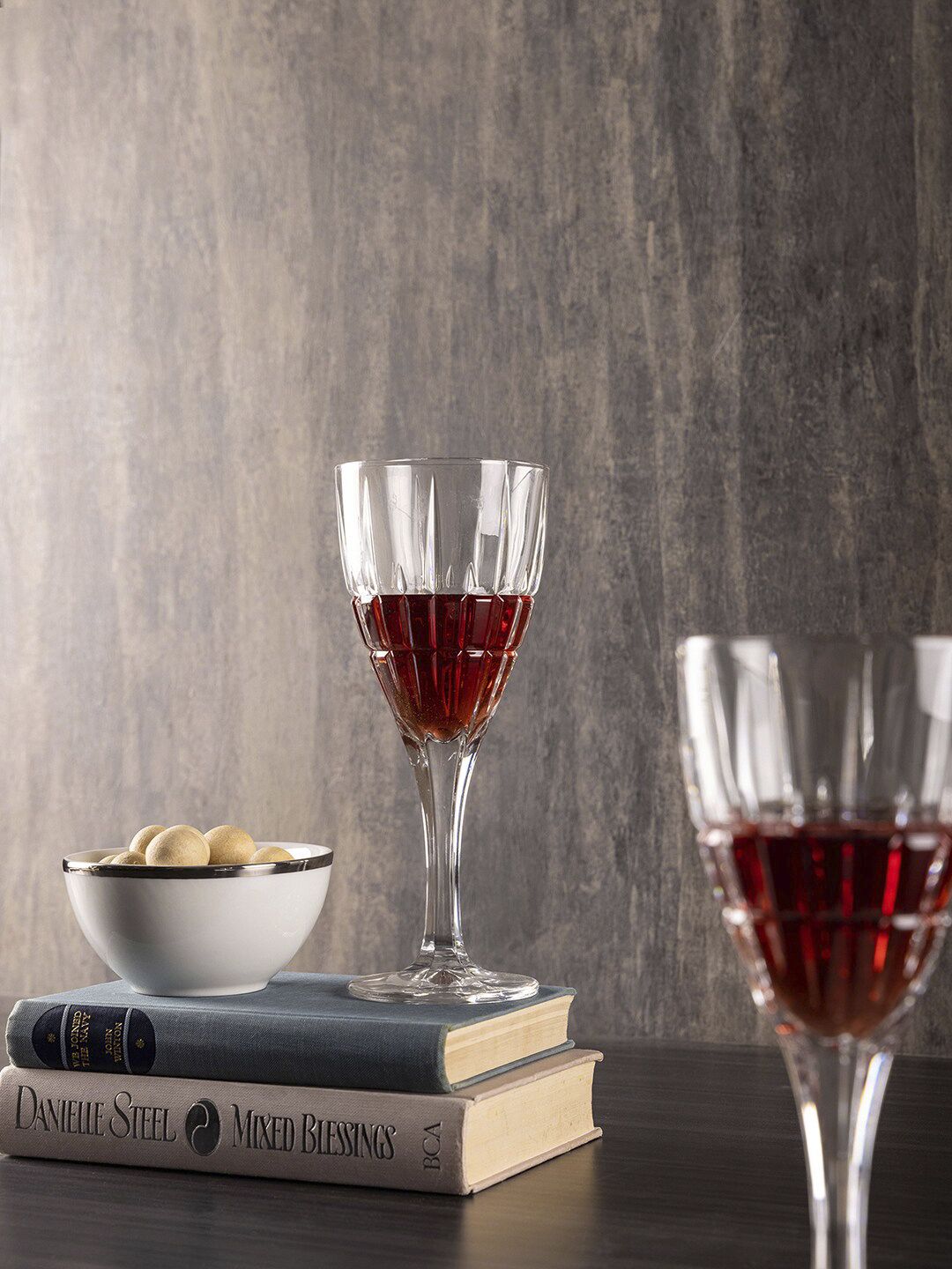 Pure Home and Living Set Of 6 Transparent Textured Dover Stemware Price in India
