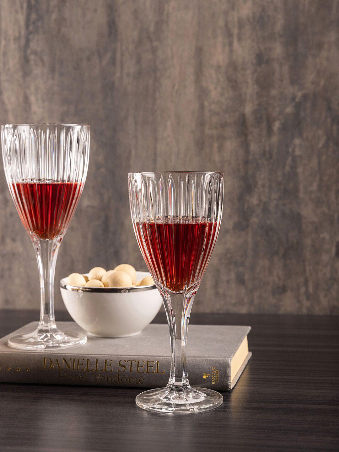 Pure Home and Living Set Of 6 Transparent Skyline Stemware Price in India