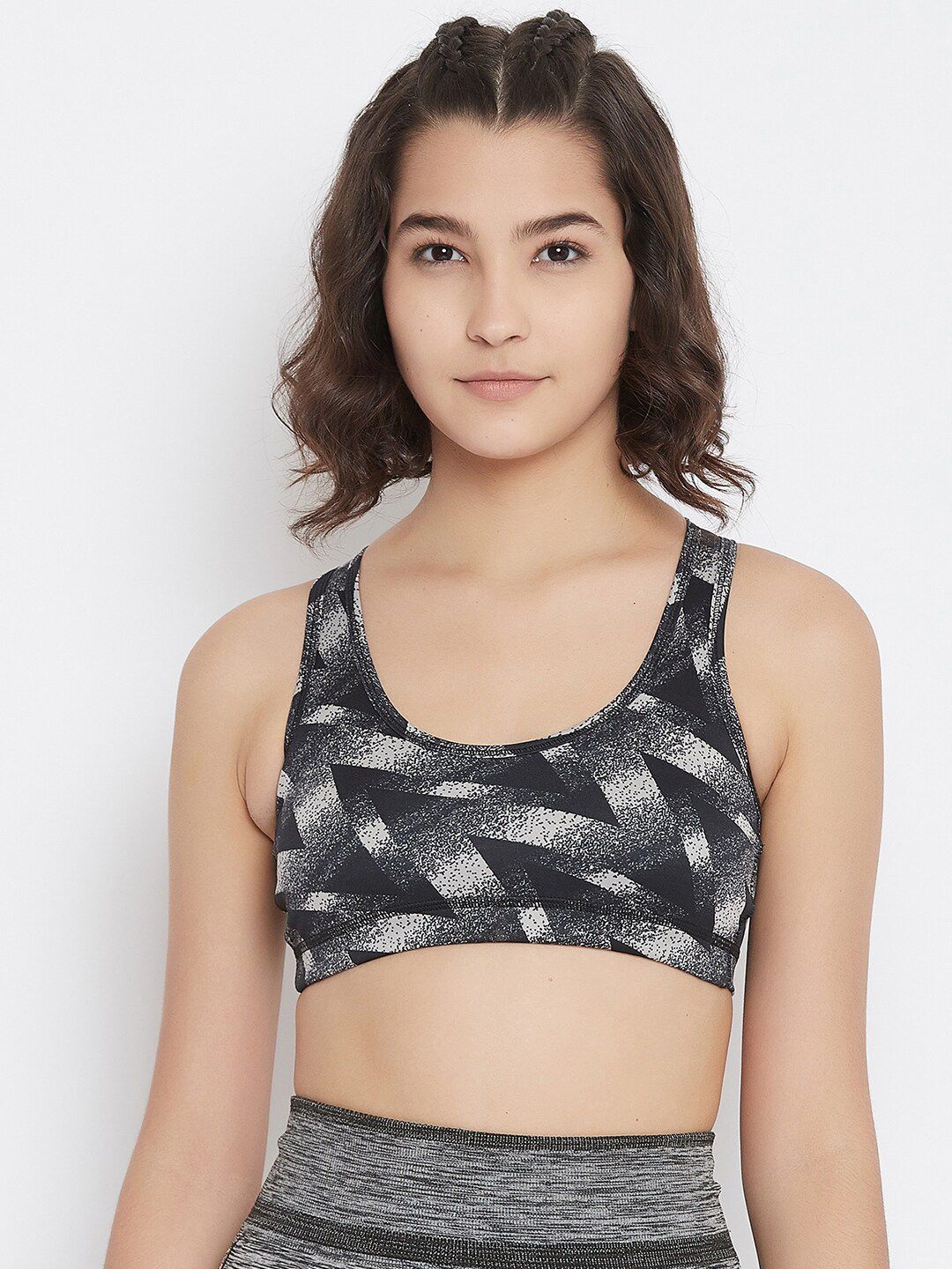 JUMP USA Black & White Geometric Workout Bra-16835-026-02-16 Price in India