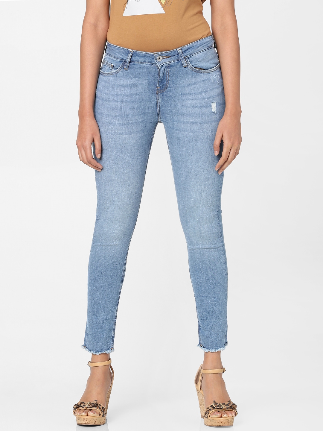 Vero Moda Women Blue Skinny Fit Low Distress Light Fade Stretchable Jeans Price in India