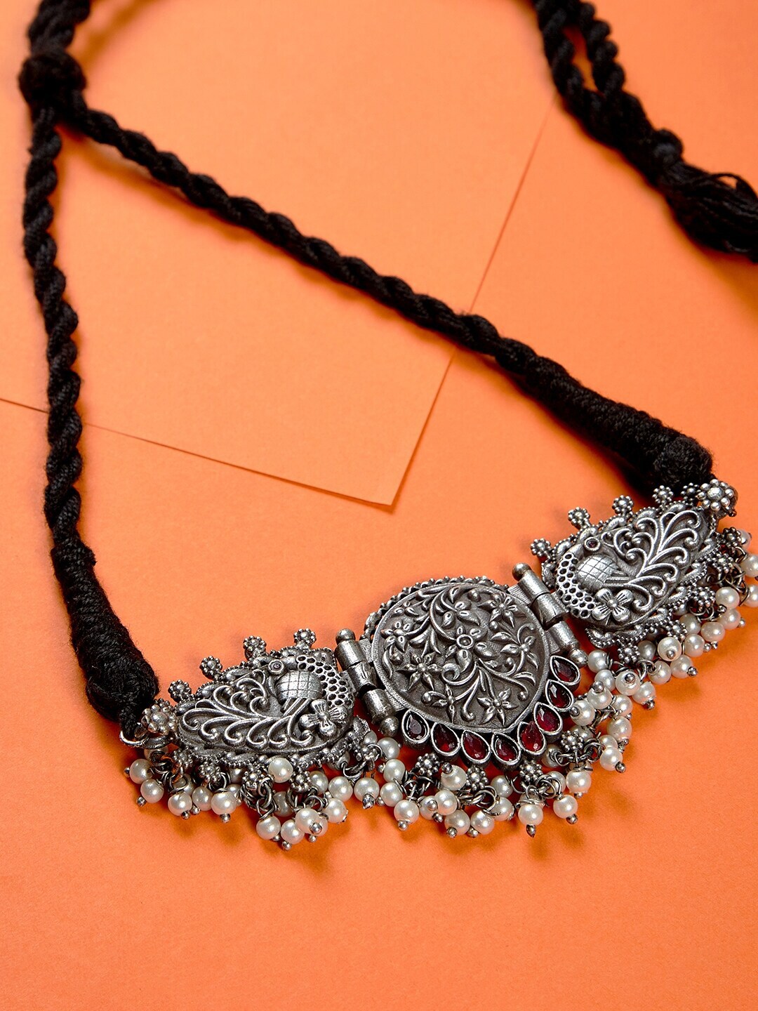GloBox By ZeroKaata Silver-Toned Brass Oxidised Necklace Price in India