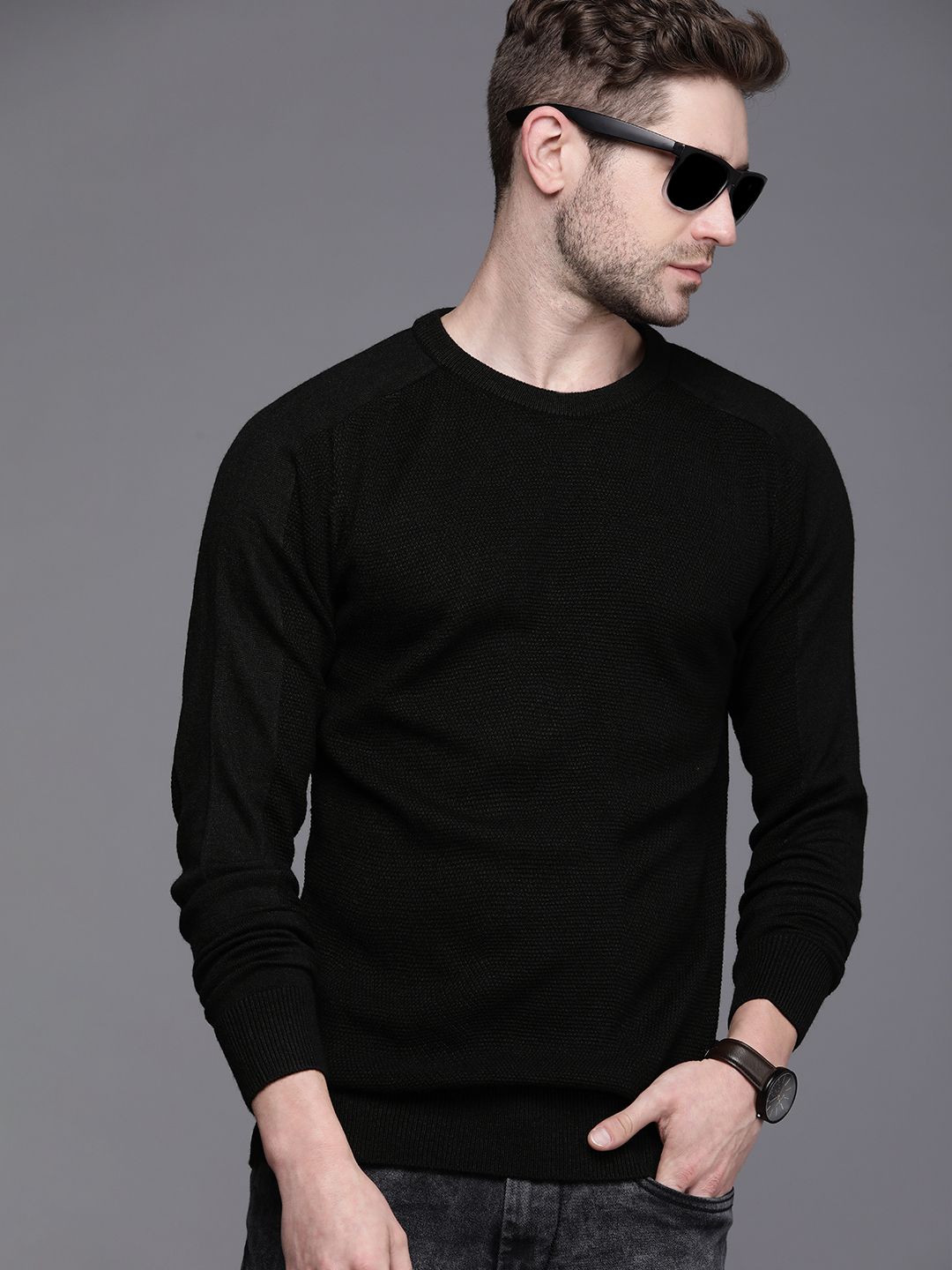 WROGN Men Black Slim Fit Raglan Sleeves Pullover