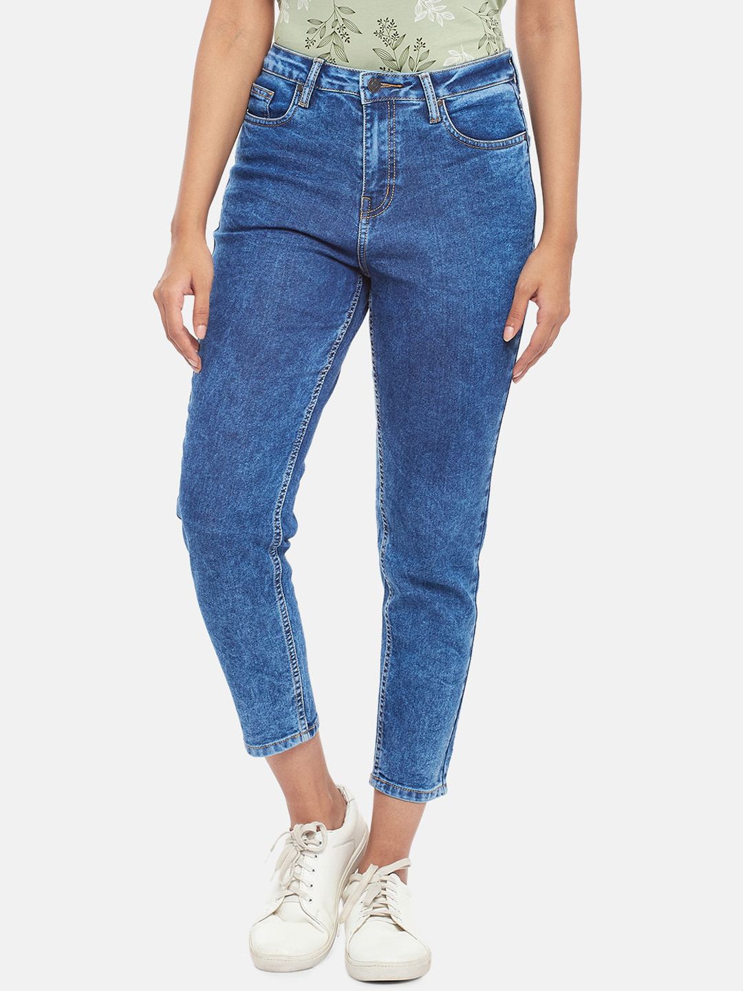 People Women Blue Relaxed Fit High-Rise Light Fade Jeans Price in India