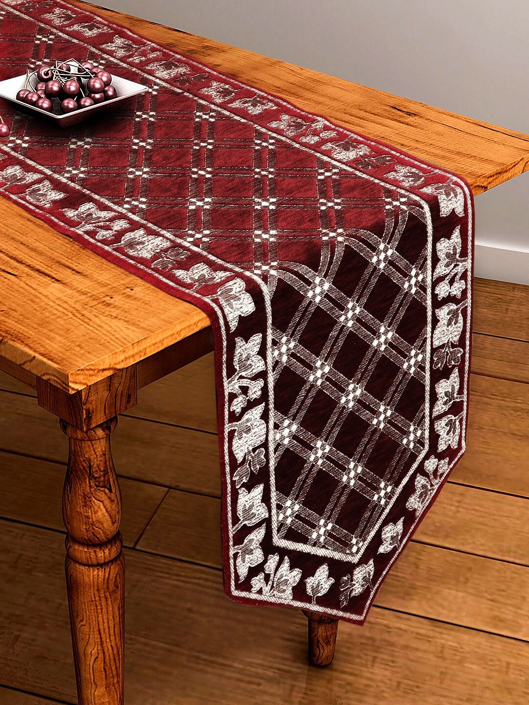 BELLA TRUE Brown & White Embroidered Chennile Table Runner Price in India