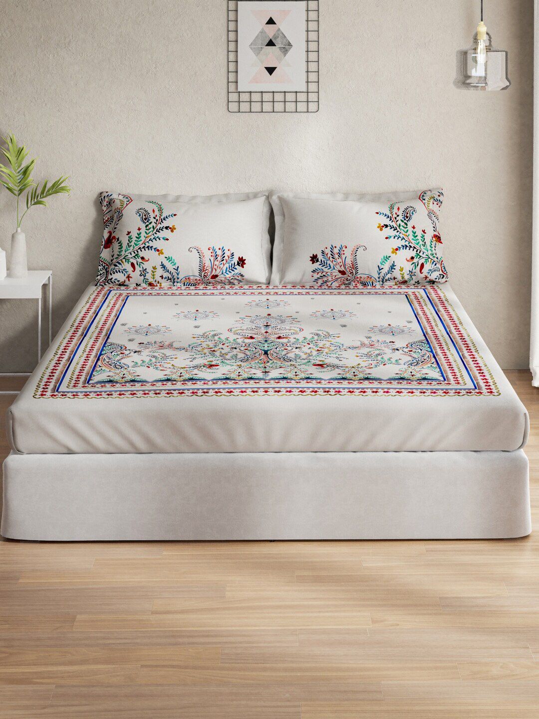 DDecor Off White & Blue Floral Printed 140 TC Queen Bedsheet with 2 Pillow Covers Price in India