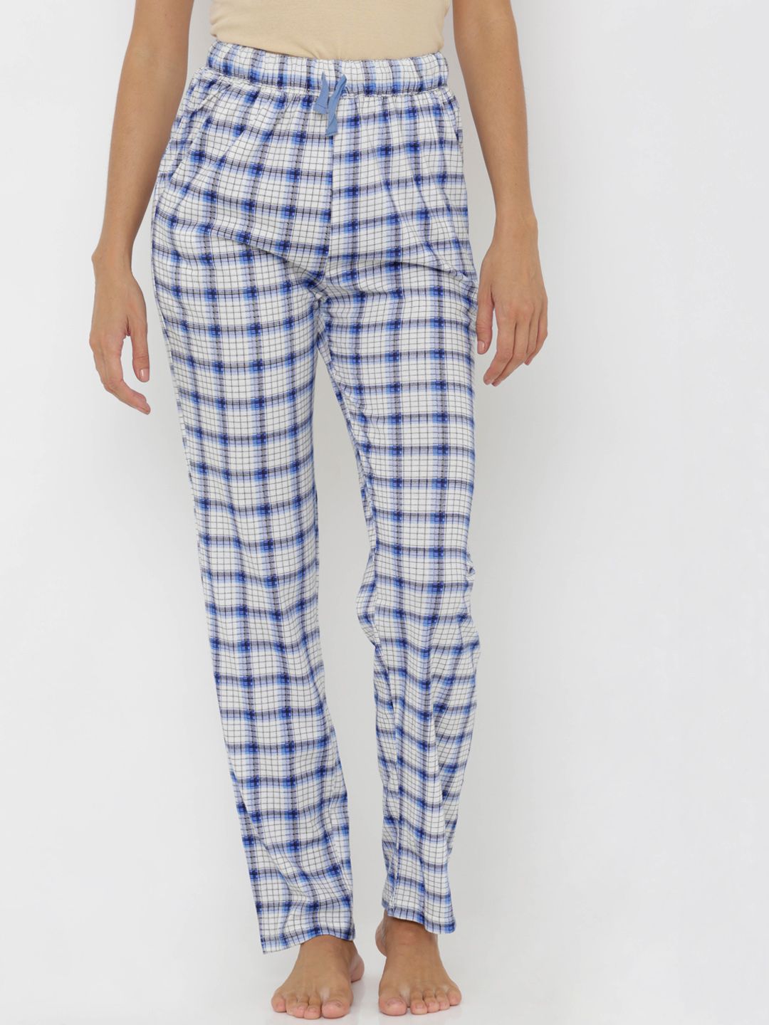 Candour London Women White & Blue Checked Pure Cotton Lounge Pants Price in India