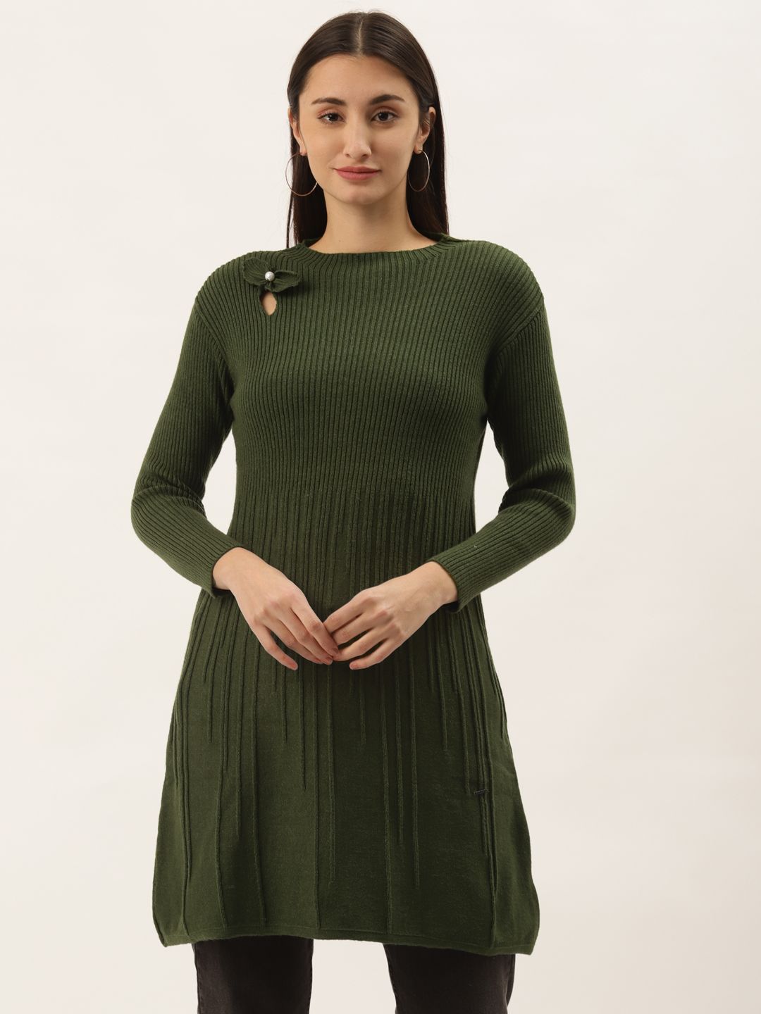 Duke Women Green Ribbed Longline Pullover Price in India