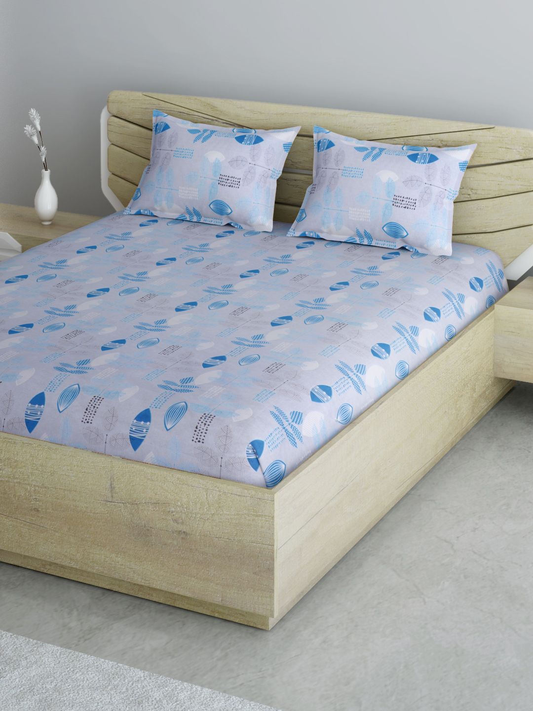 Aura Grey & Blue Pure Cotton 120 GSM Floral 144 TC Queen Bedsheet with 2 Pillow Covers Price in India