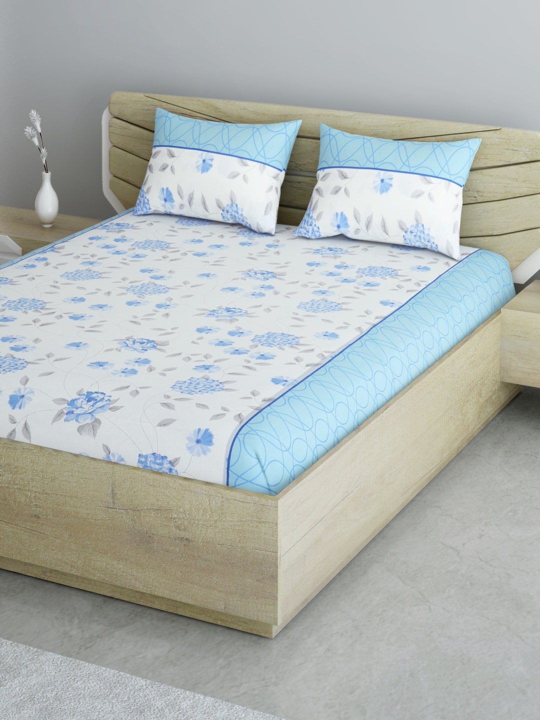 Aura White & Blue Floral 144 TC 120 GSM Cotton Queen Bedsheet with 2 Pillow Covers Price in India