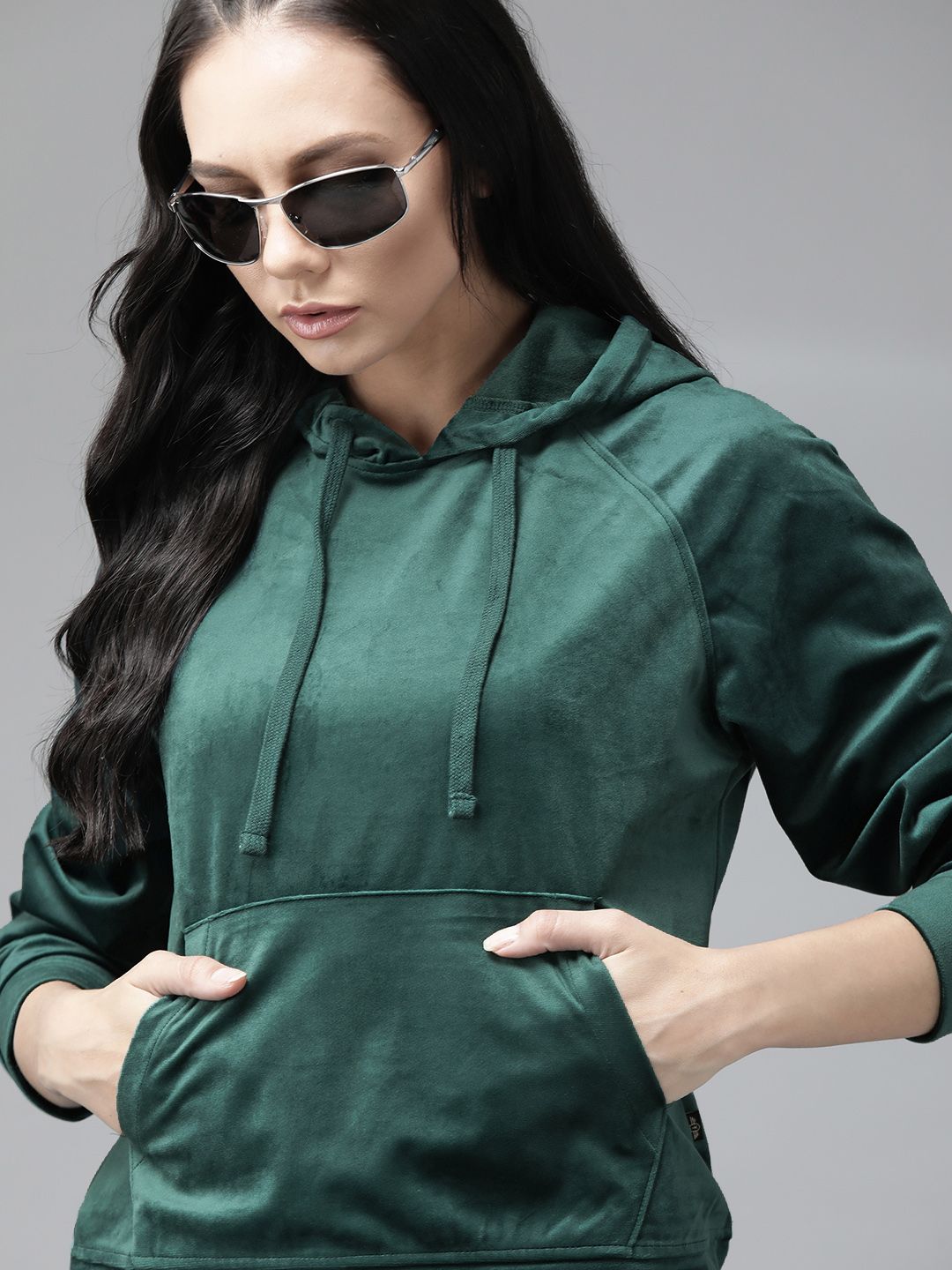 Roadster Women Green Solid Velour Hooded Sweatshirt Price in India