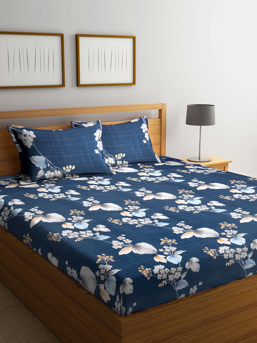 Arrabi Blue & White Floral 300 TC Super King Bedsheet With 2 Pillow Covers Price in India
