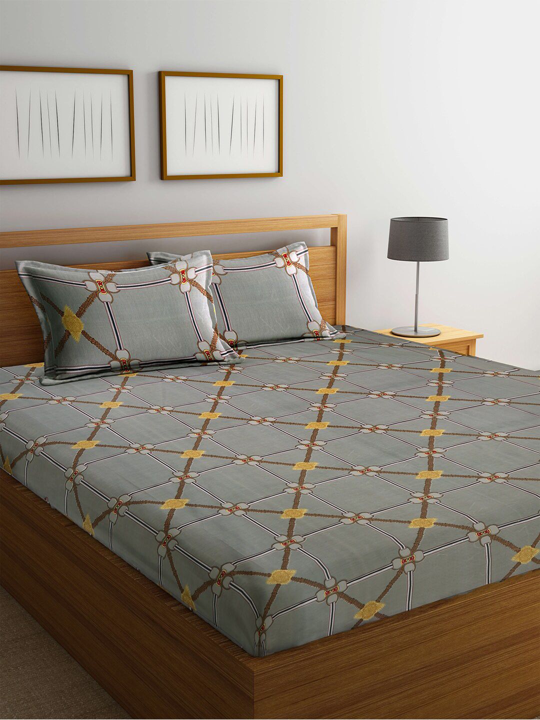 Arrabi Grey & Brown Geometric 300 TC Super King Bedsheet With 2 Pillow Covers Price in India