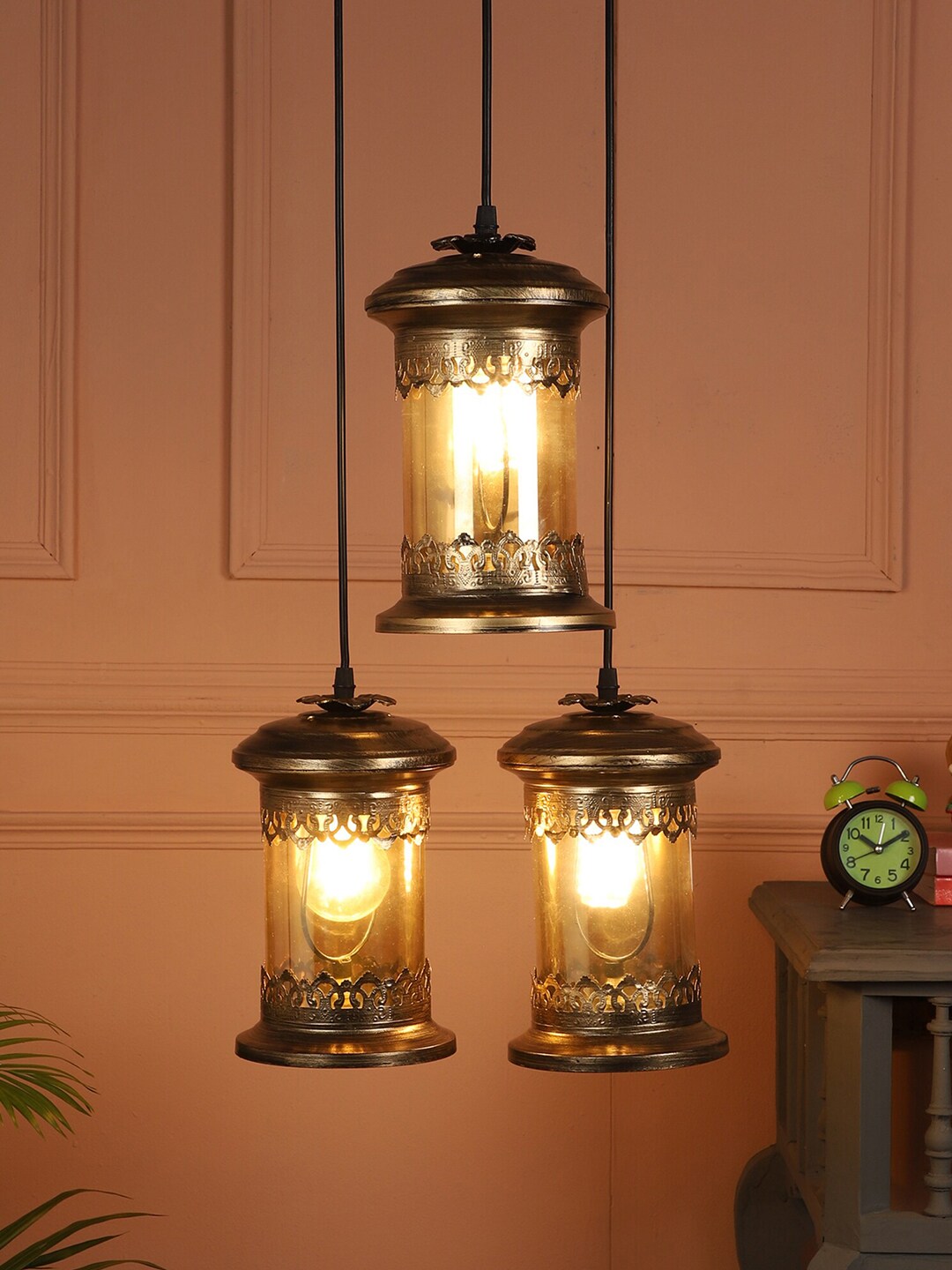 MFD HOME FURNISHING Gold-Toned Glass Quirky Cluster Light Price in India