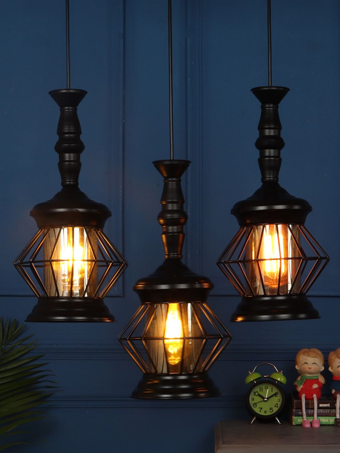 MFD HOME FURNISHING Black Iron Quirky Cluster Lights Price in India