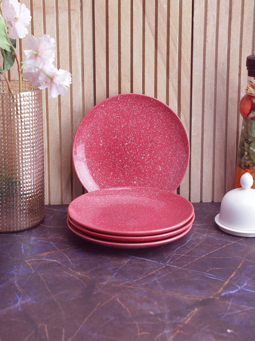 VarEesha Pink 4 Pieces Handcrafted and Hand Painted Ceramic Glossy Quarter Plates Price in India