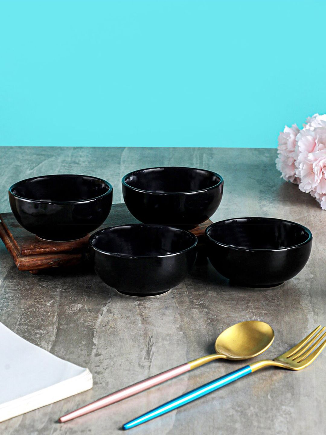 VarEesha Set Of 4 Black Handcrafted & Hand Painted Ceramic Glossy Veg Bowls Price in India