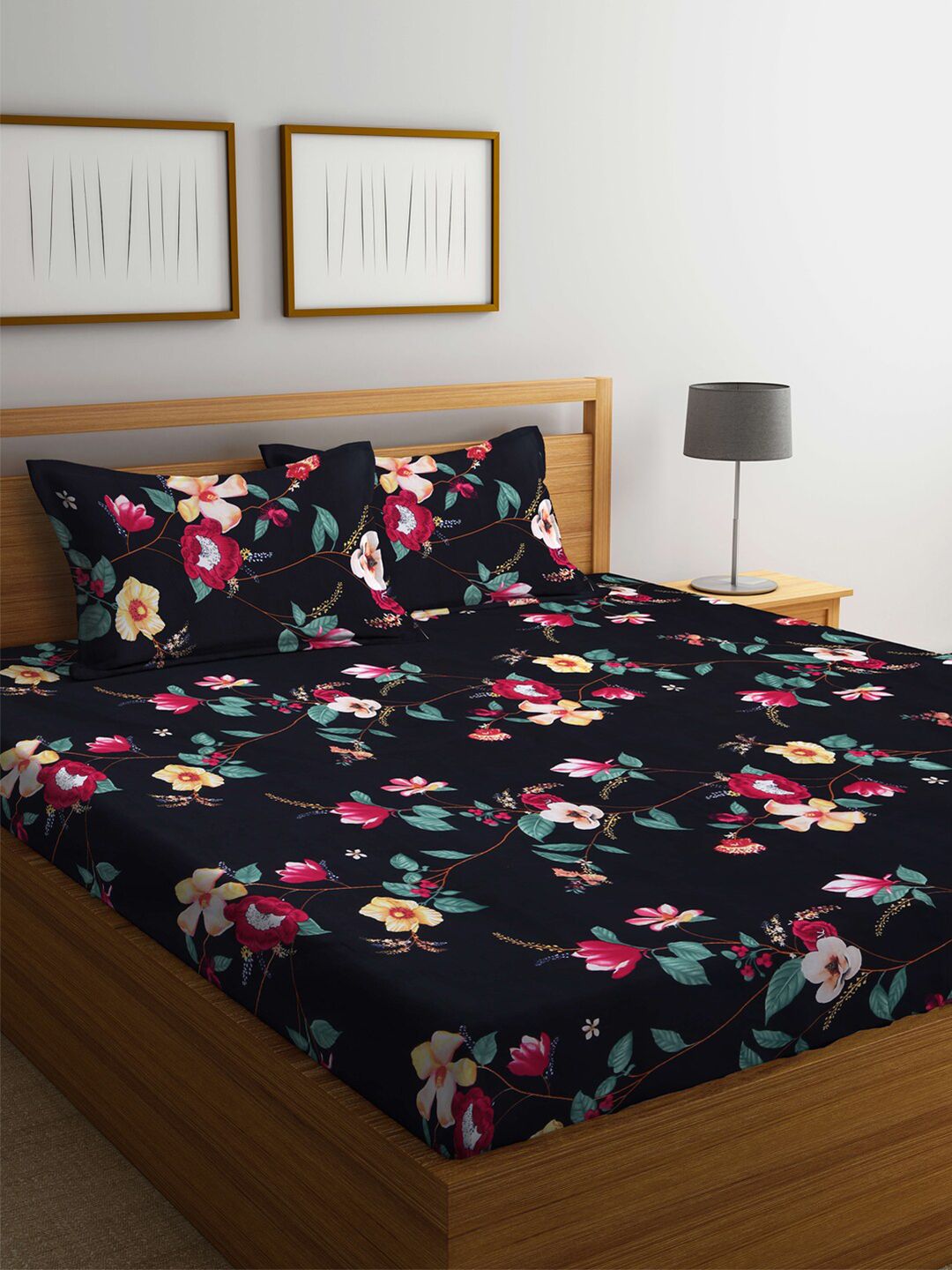 Arrabi Black & Pink Floral 300 TC King Bedsheet With 2 Pillow Covers Price in India