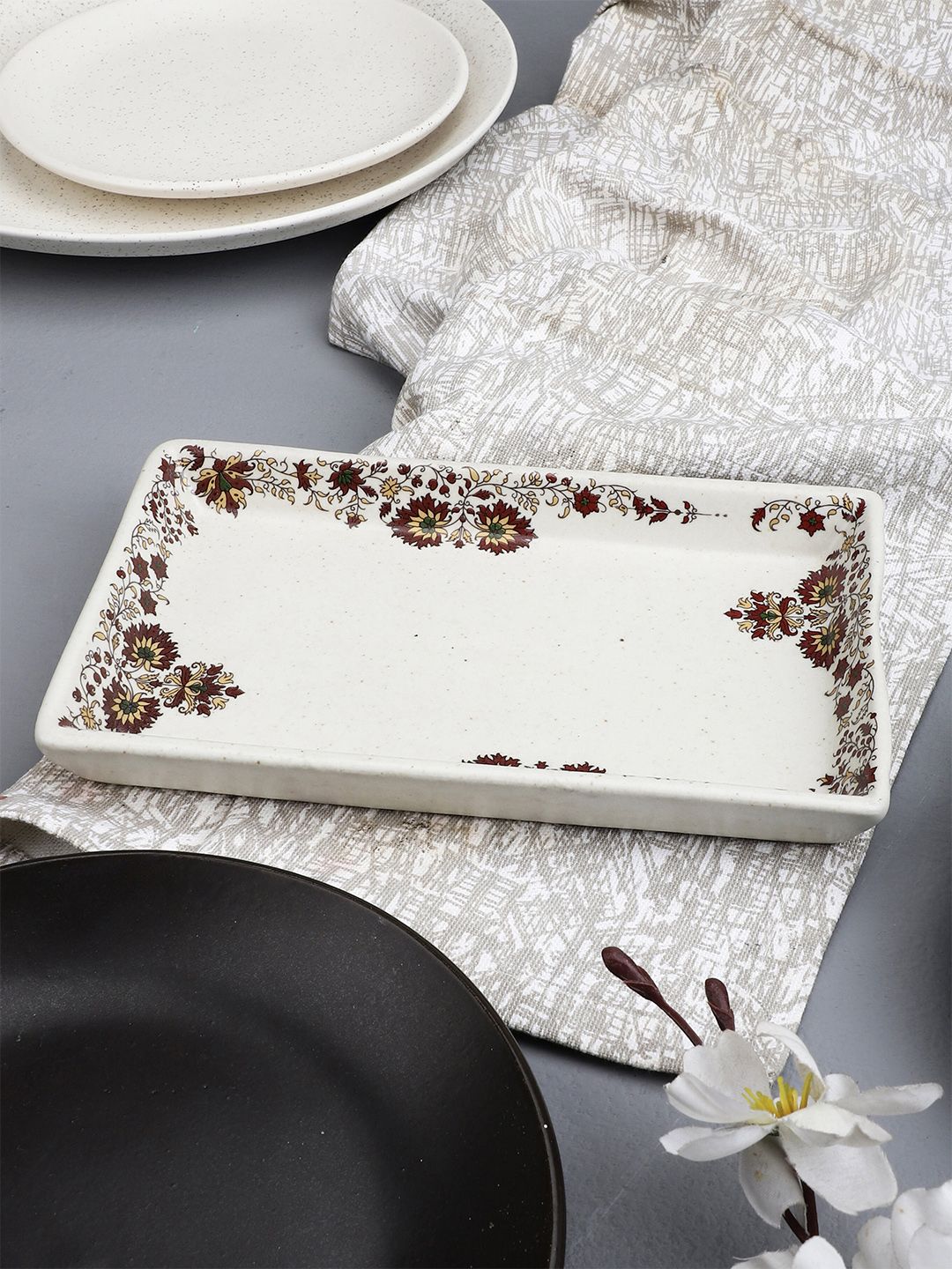 MIAH Decor Cream-Coloured & 1 Pieces Handcrafted Printed Stoneware Matte Plates Price in India