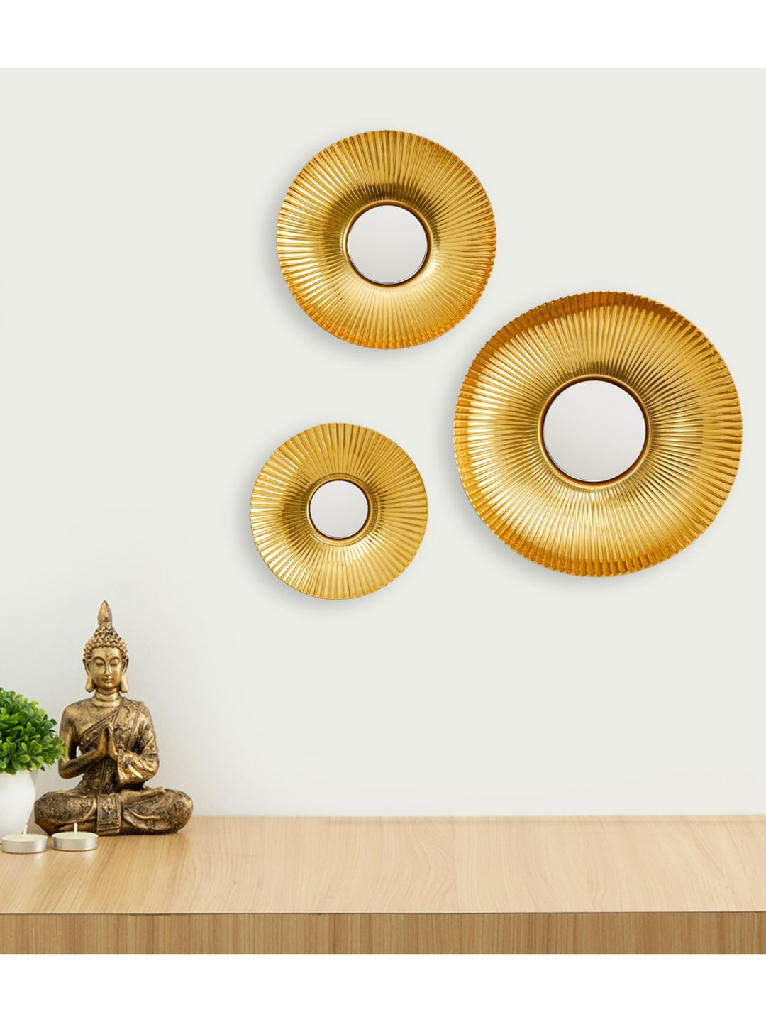 Home Centre Gold-Toned Printed Leon Ribbed Metal Wall Art Price in India