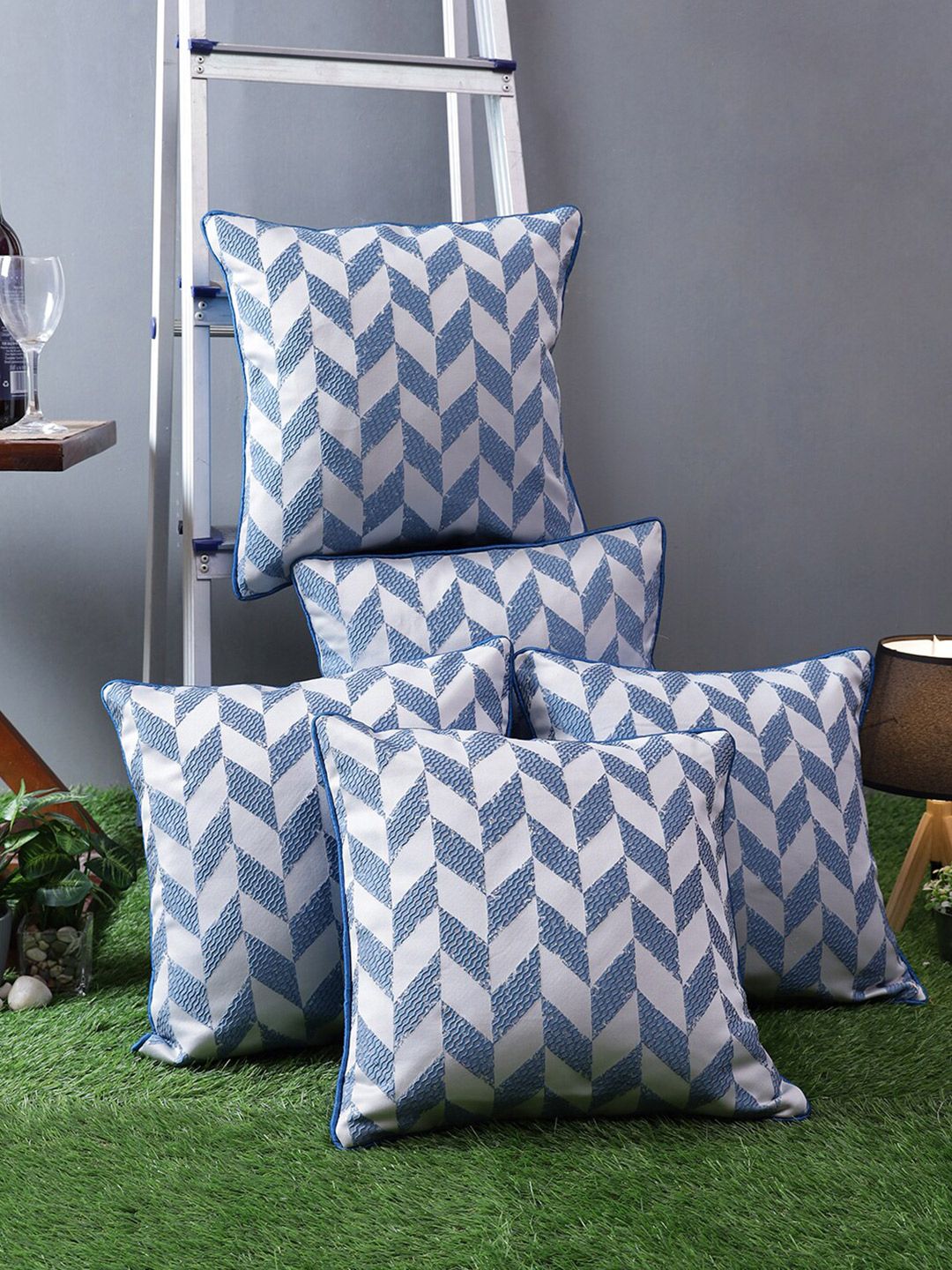 ROMEE Blue & White Set of 5 Geometric Square Cushion Covers Price in India